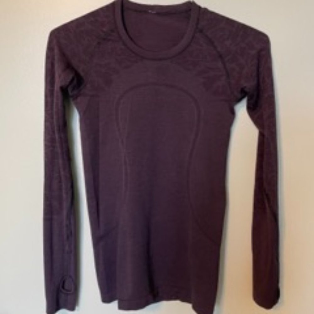Lululemon Base Layer